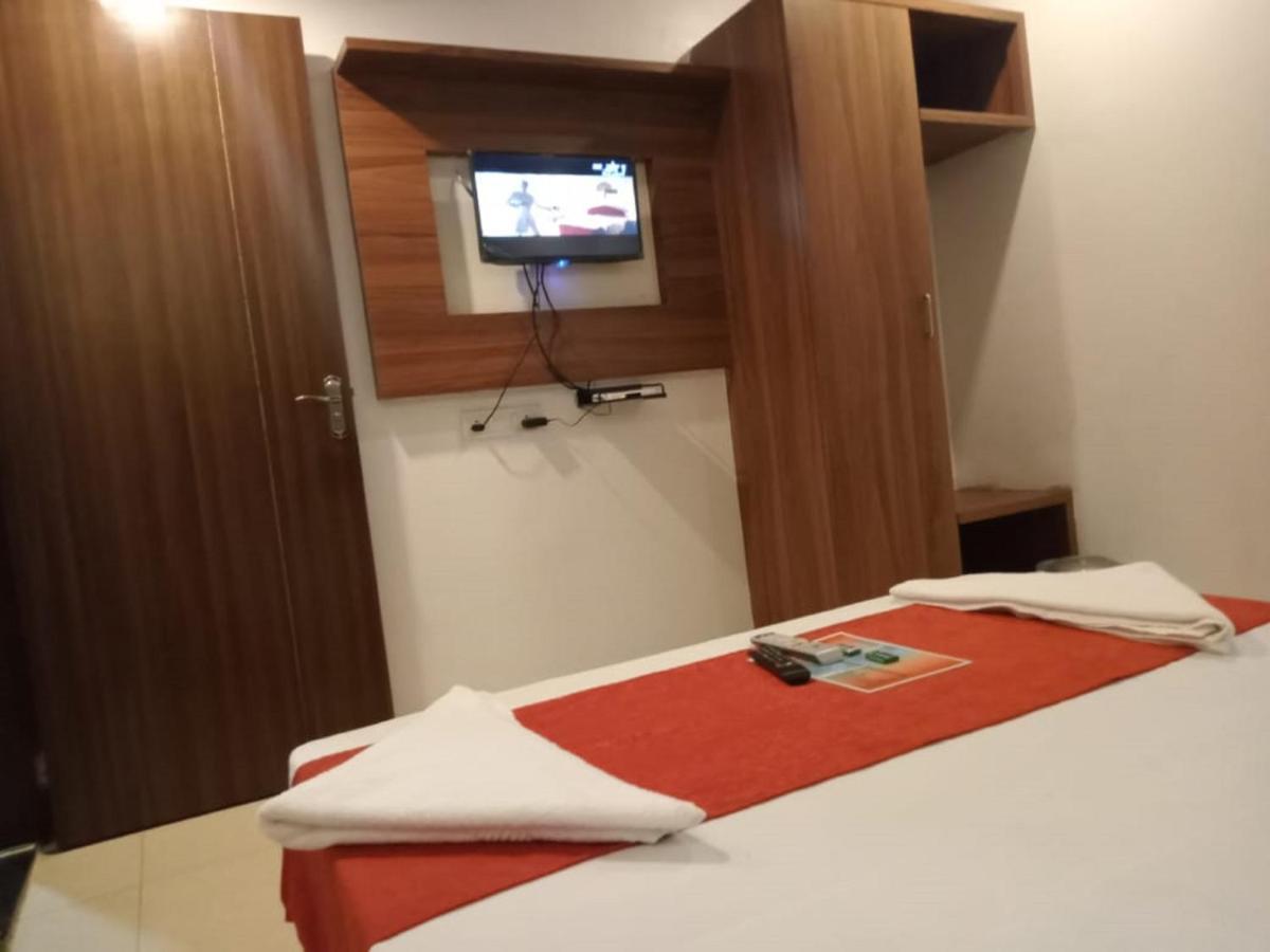 נאווי מומבאי Hotel Sai Deep Lodging By Wb Inn מראה חיצוני תמונה